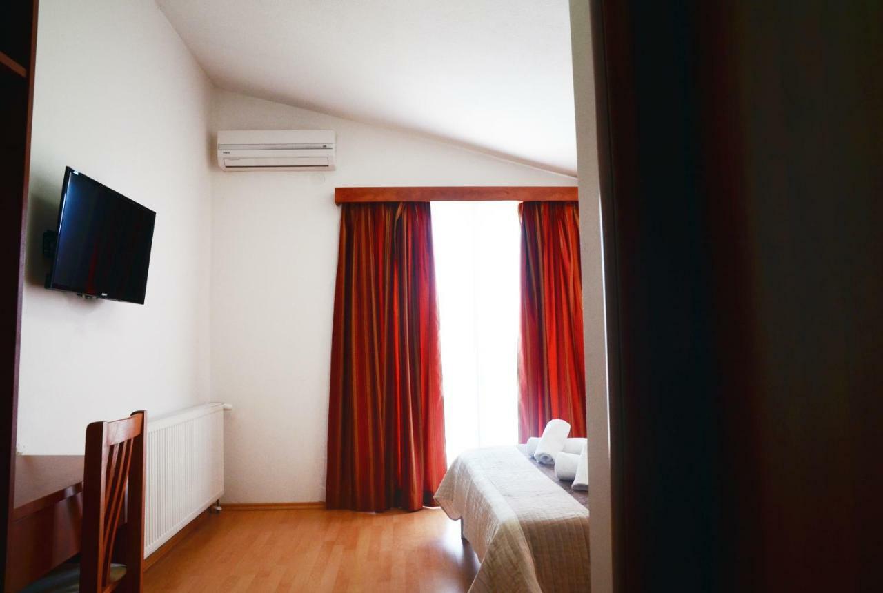 Hotel Quattro Medjugorje Ngoại thất bức ảnh