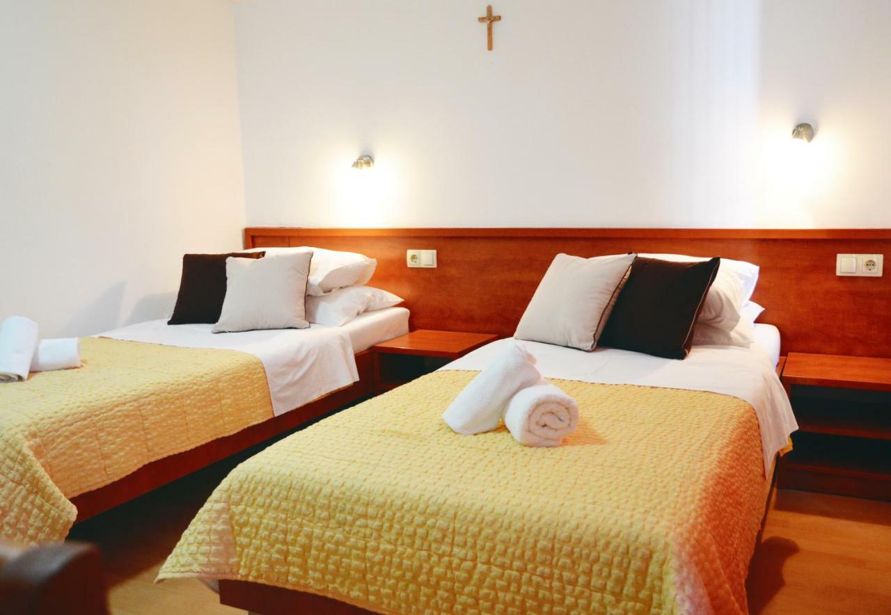 Hotel Quattro Medjugorje Ngoại thất bức ảnh